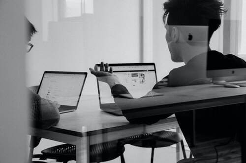 Combien de temps conserver une facture en auto-entreprise ? La règle des 10 ans
