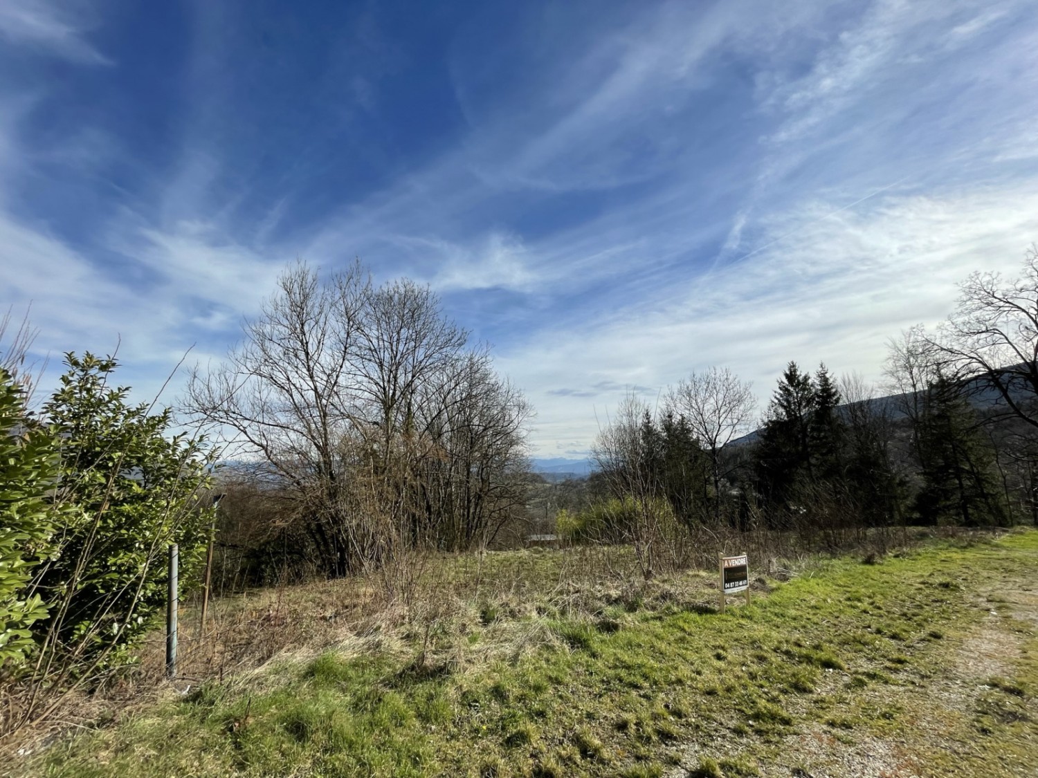 Terrain à bâtir 1200m² - Belmont-Luthézieu