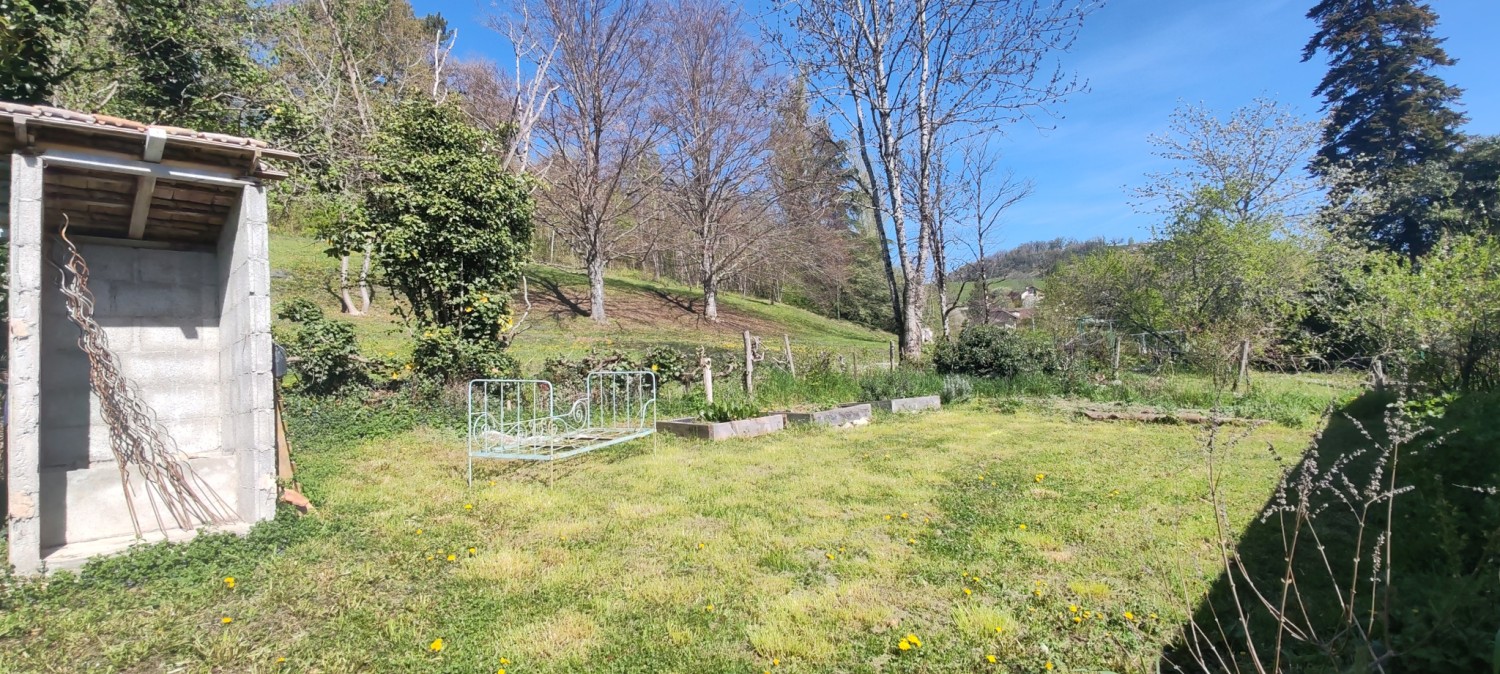 Maison de village de 147 m² - Belmont-Luthézieu