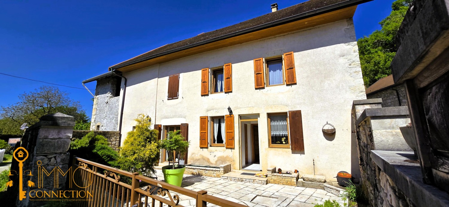 Maison de village de 132 m² - Lavours