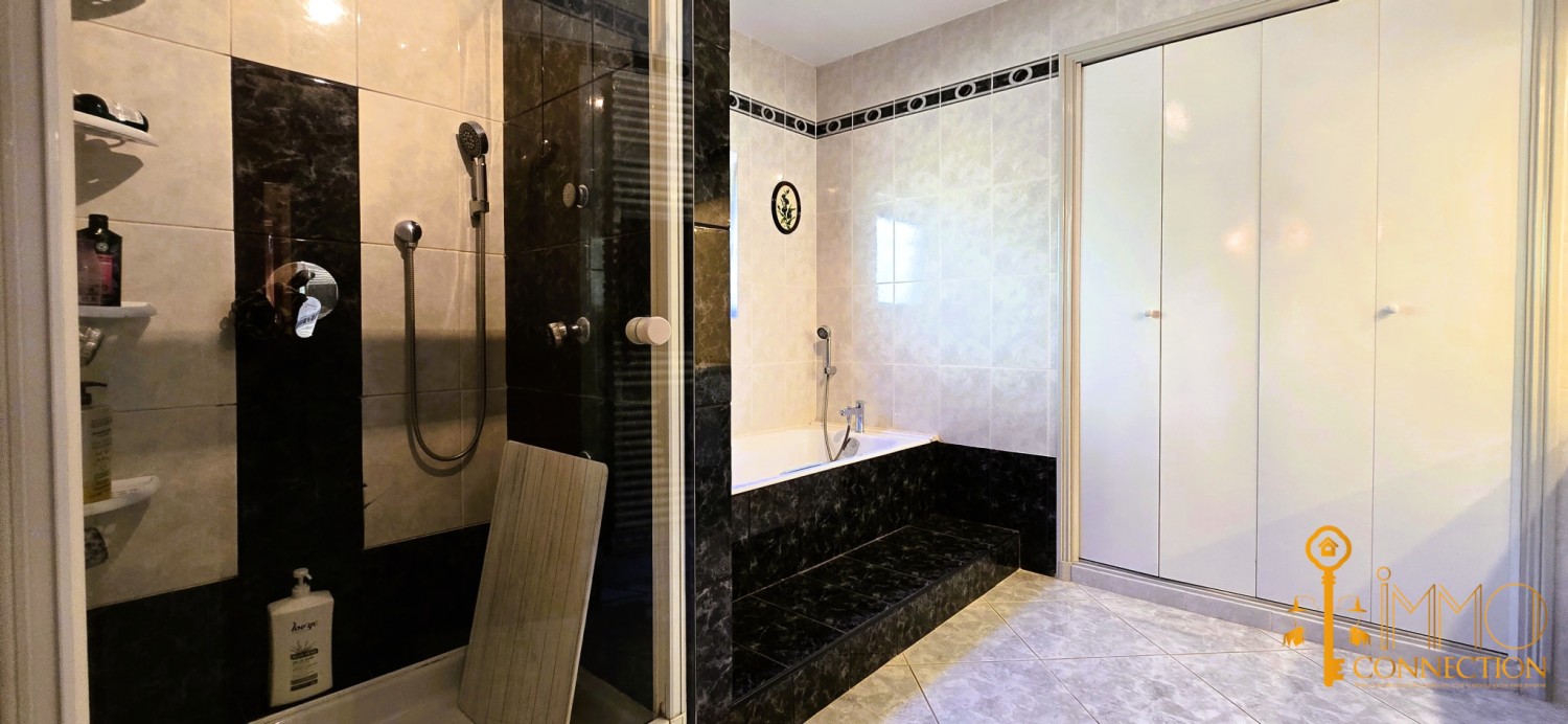 Maison de village de 132 m² - Lavours