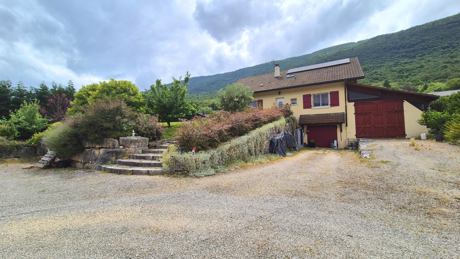 Maison - 138 m² - Anglefort  