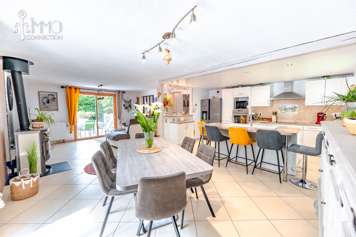 Villa - 167 m² - Yenne