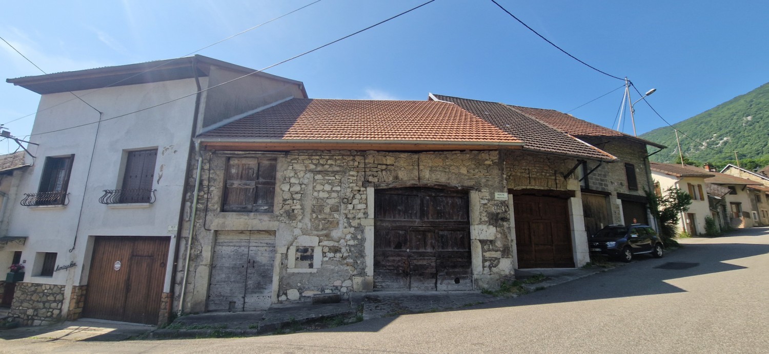 Maison de village - 200 m² - Virieu-le-Grand