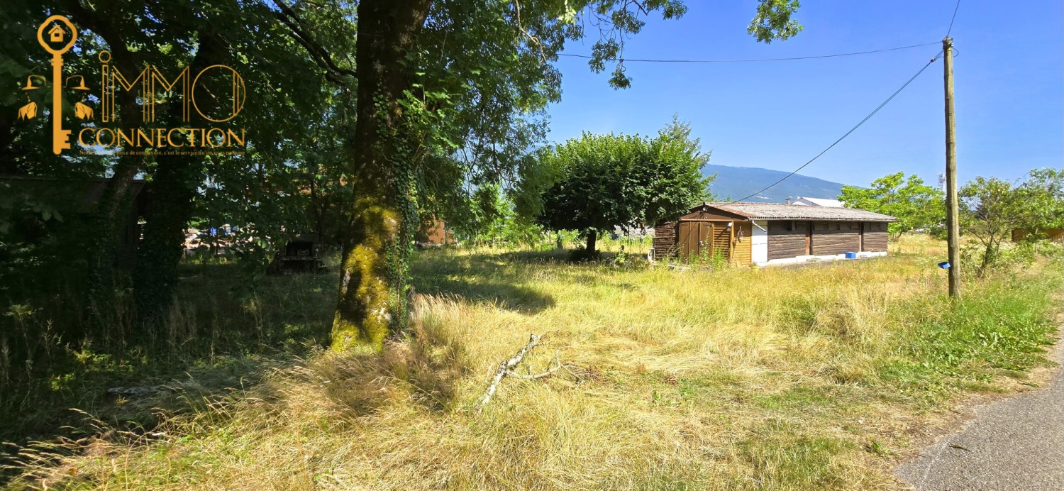 Terrain en zone industrielle - 3302 m² - Serrières-en-Chautagne