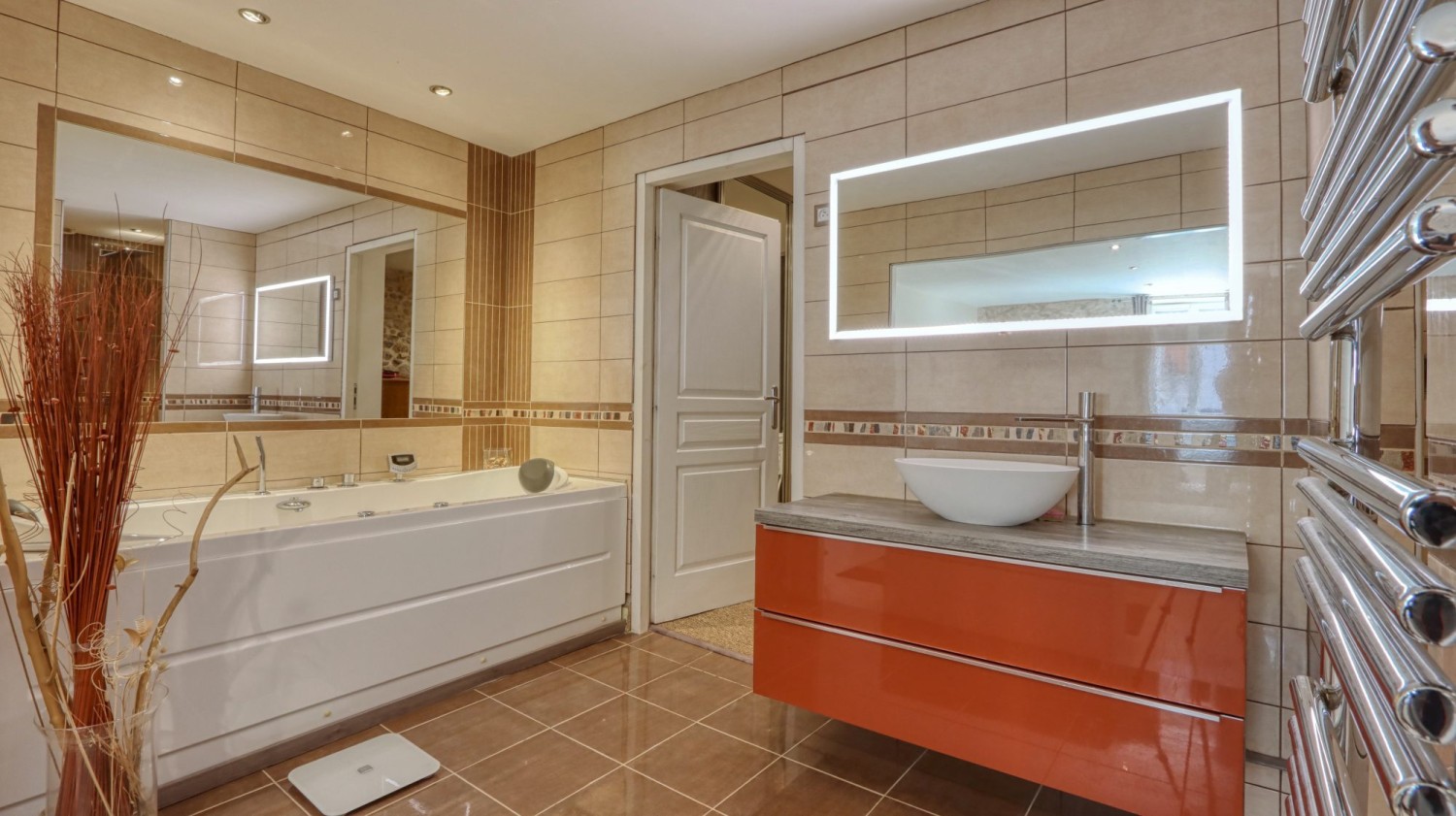 Maison - 240 m² - Prémilieu