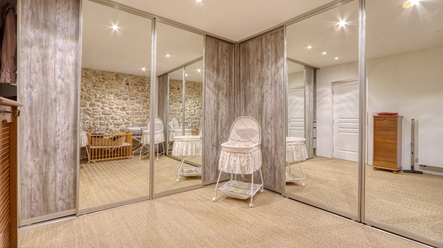Maison - 240 m² - Prémilieu