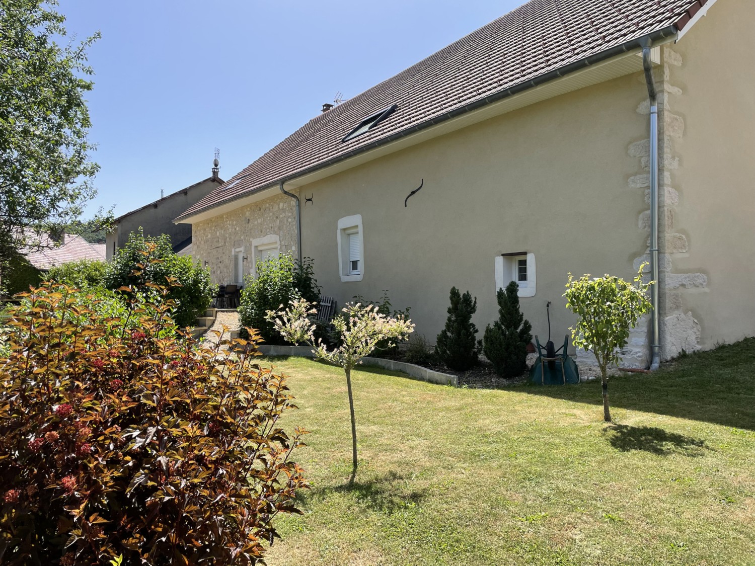 Maison - 240 m² - Prémilieu