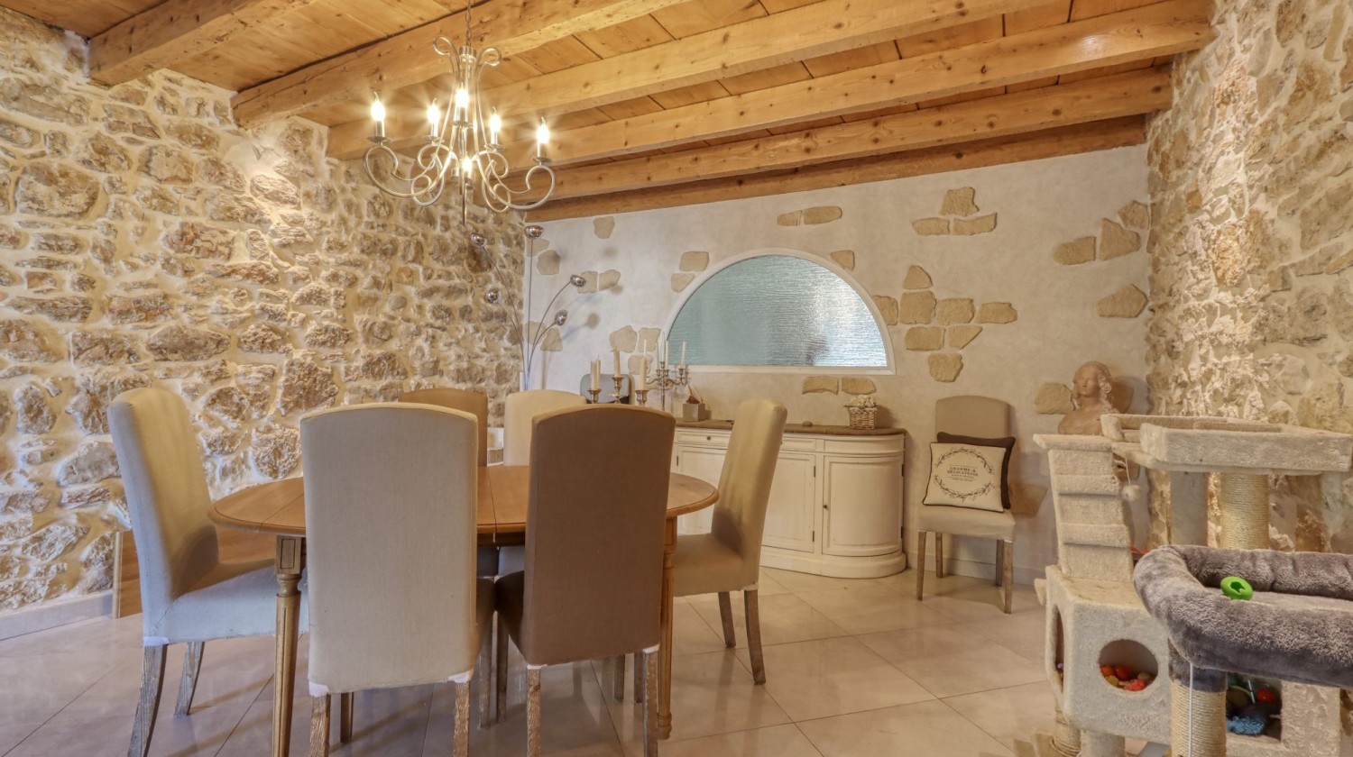 Maison - 240 m² - Prémilieu