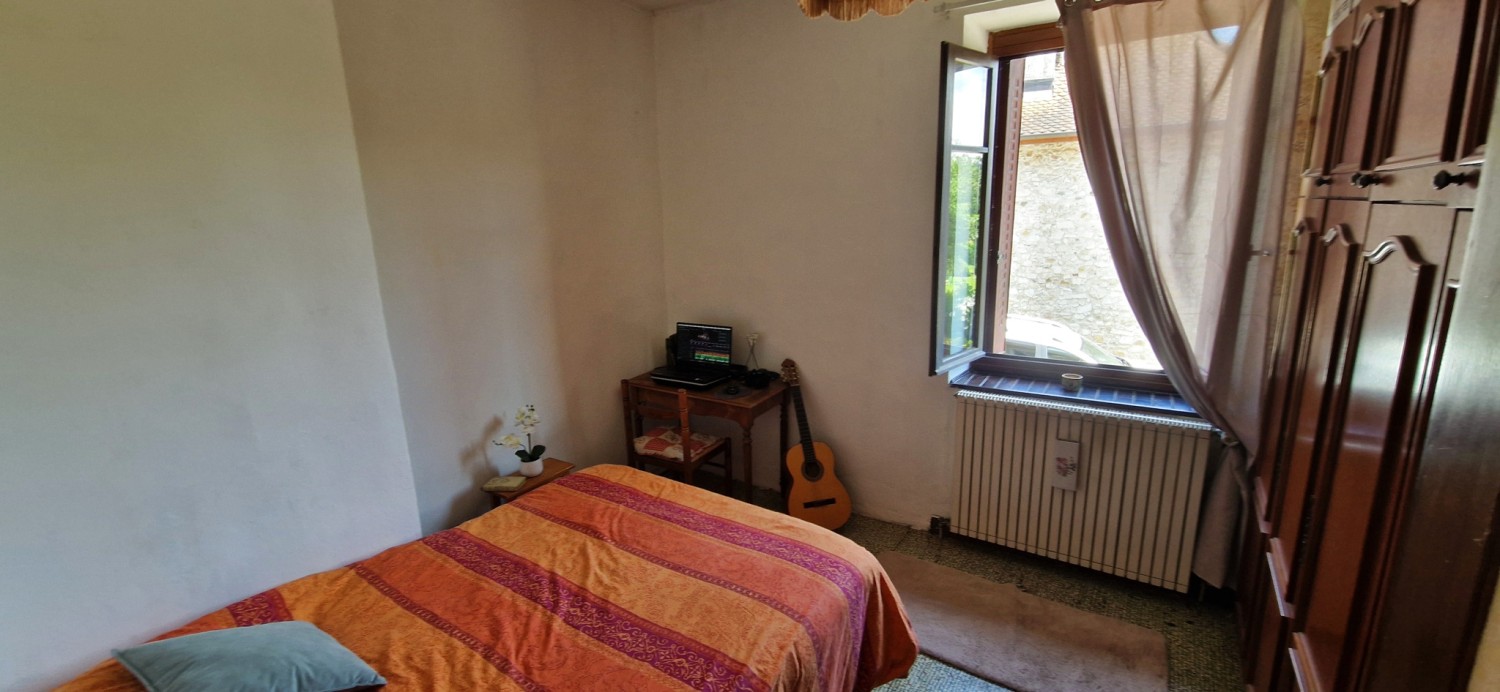 Maison - 115 m² - Murs-et-Gélignieux