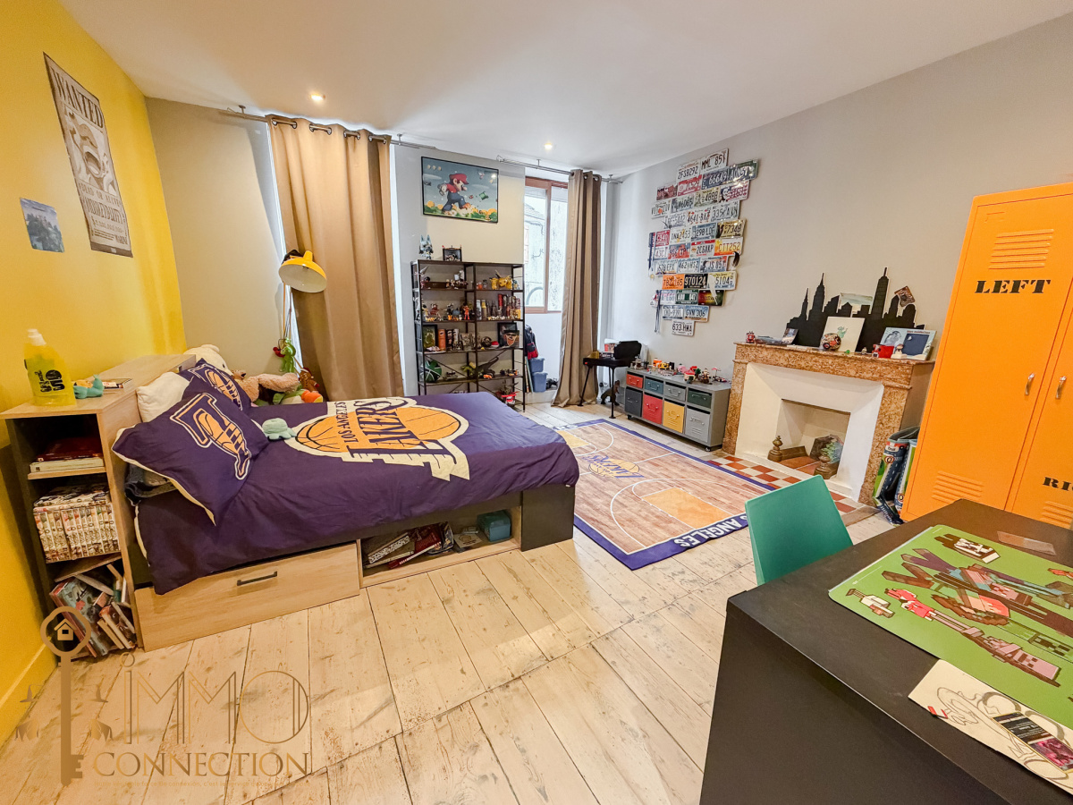 Maison de village - 200 m² - Valserhône