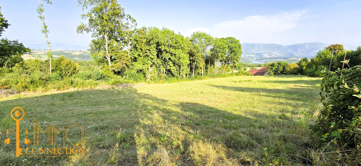 Terrain - 1078 m² - Chanay