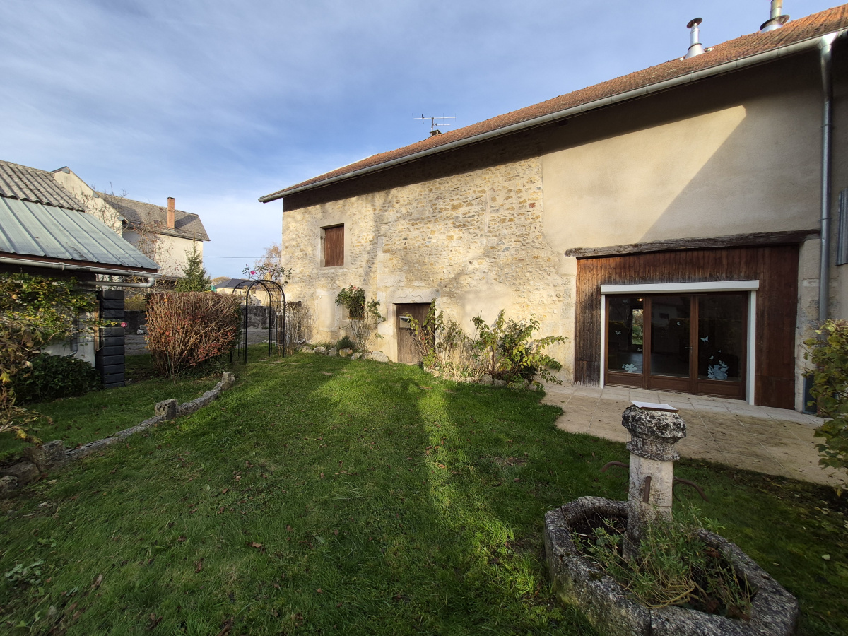 Maison - 148 m² - Fitignieu