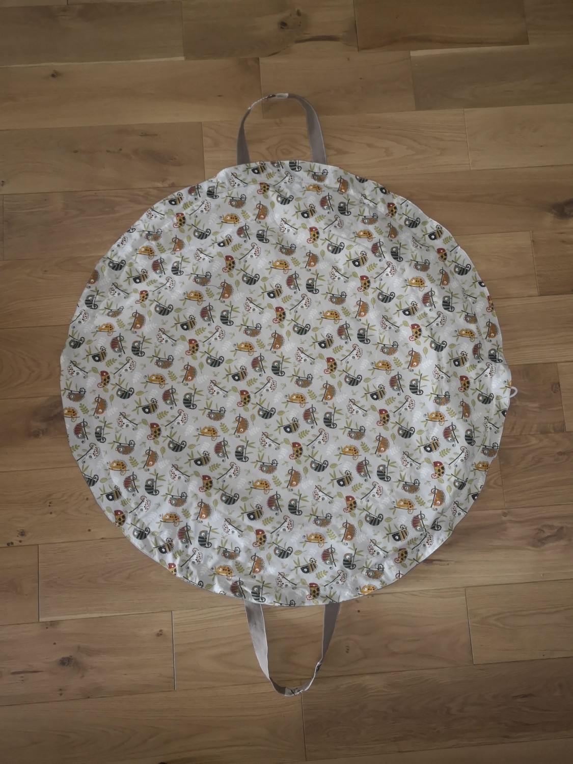 Tapis de jeu nomade -caméléon- 90 cm de diamètres