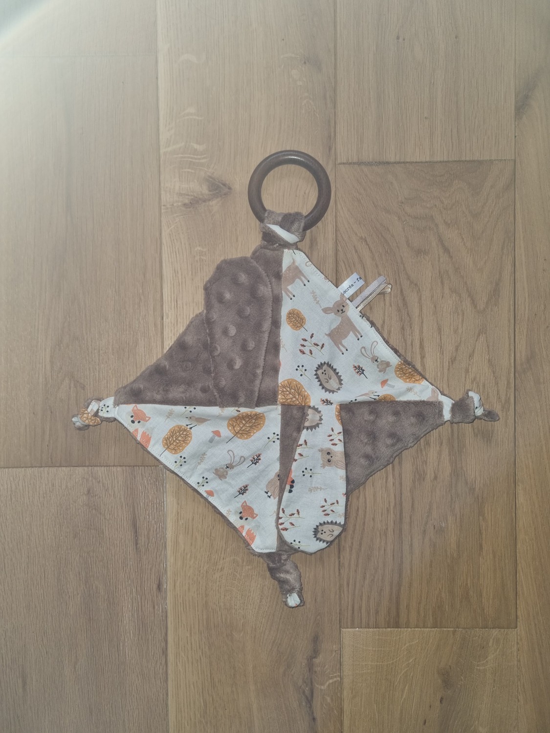 doudou lapin marron